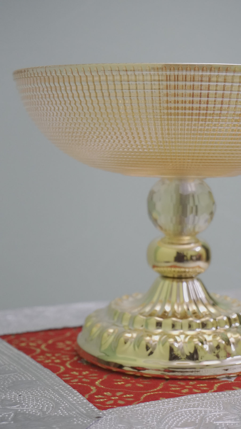 COUPE sur PIED Chalice FOOTED BOWL