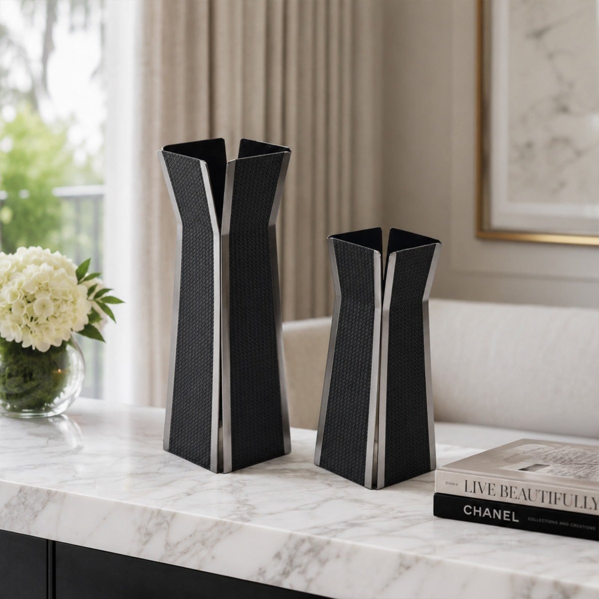 Vases Black Nordic Flower Vase - Daamaira Home and Living Ltd