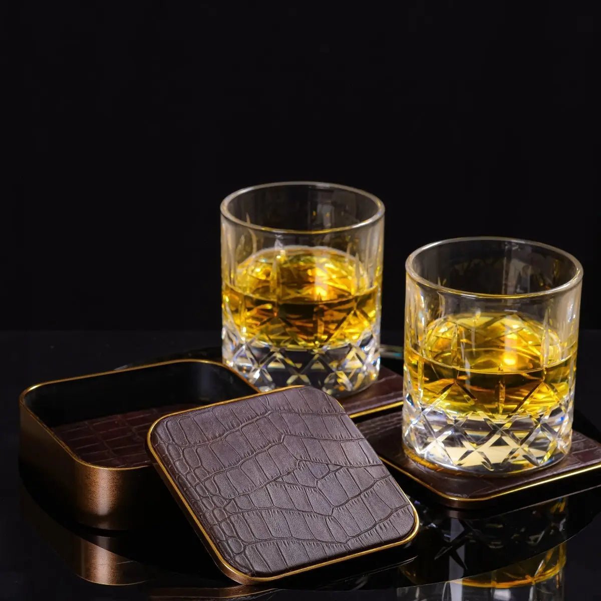 Coasters Brown Royal Coasters - Daamaira Home and Living Ltd