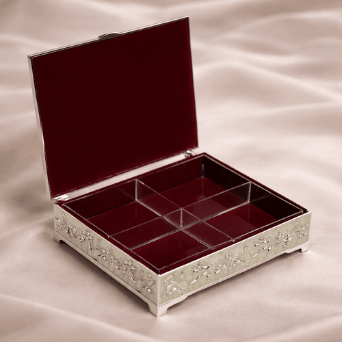 Butterfly Lotus Dry Fruit Box - Daamaira Home and Living Ltd