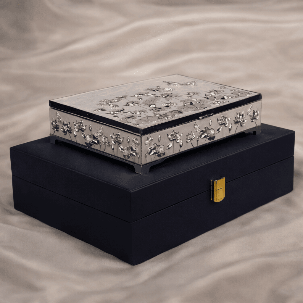 Butterfly Lotus Dry Fruit Box - Daamaira Home and Living Ltd