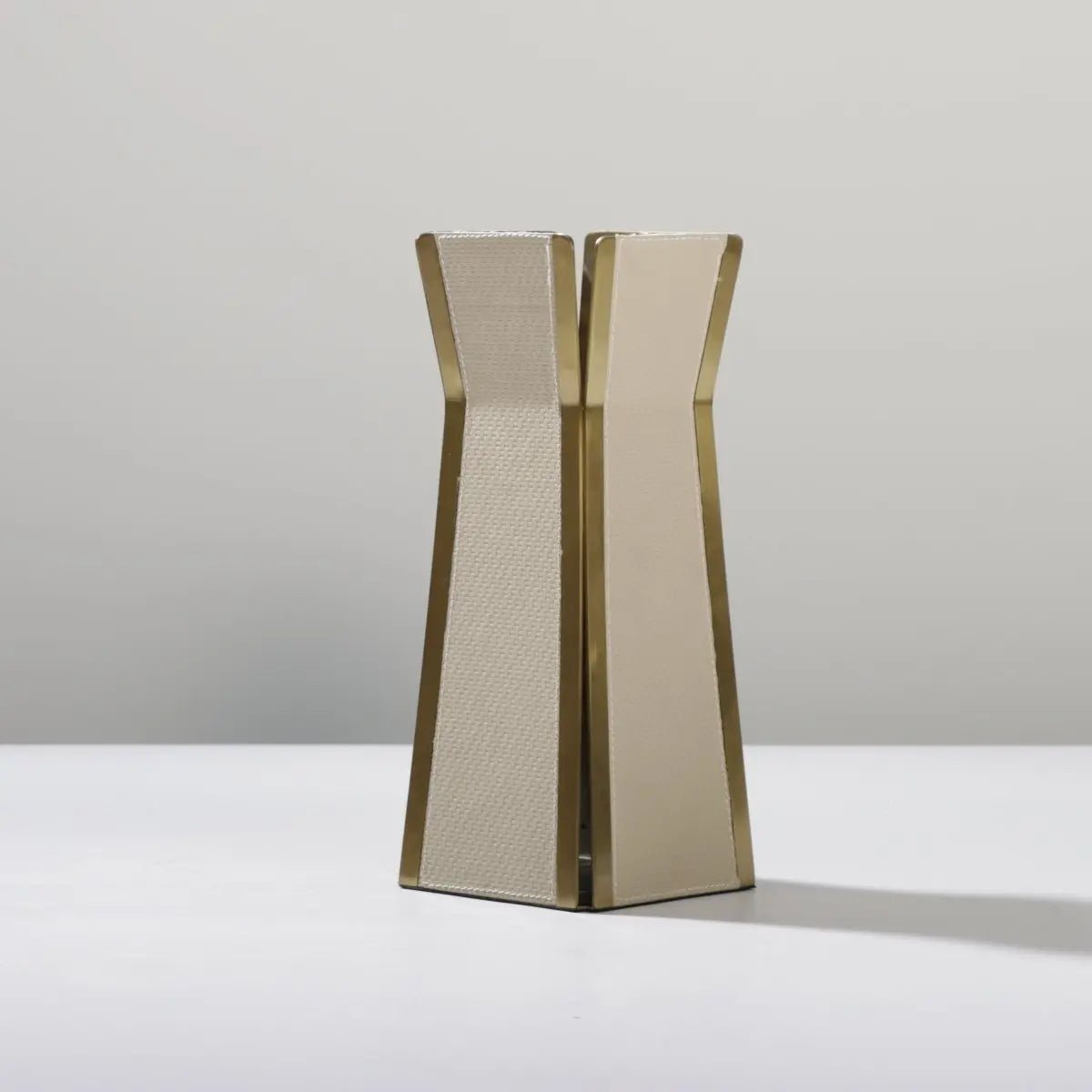 Vases Crema Nordic Flower Vase Small - Daamaira Home and Living Ltd