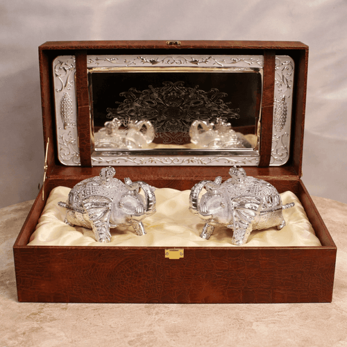 Elephant Gift Set with Tray - Daamaira Home and Living Ltd