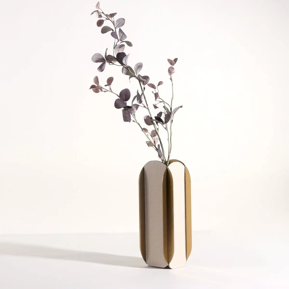 Vases Geometric Gold Flower Vase - Daamaira Home and Living Ltd