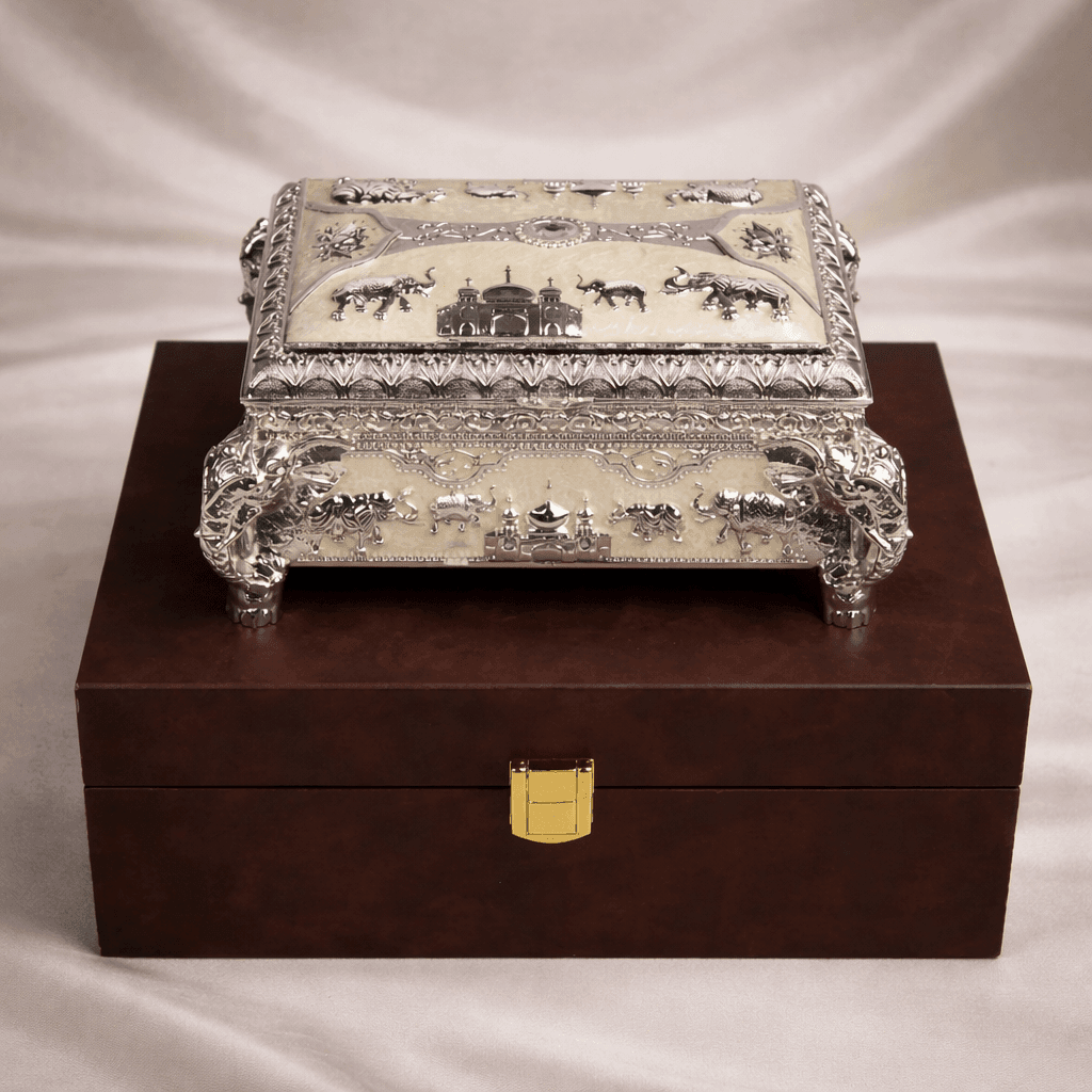 Heritage Treasure Box with Gift Case - Daamaira Home and Living Ltd