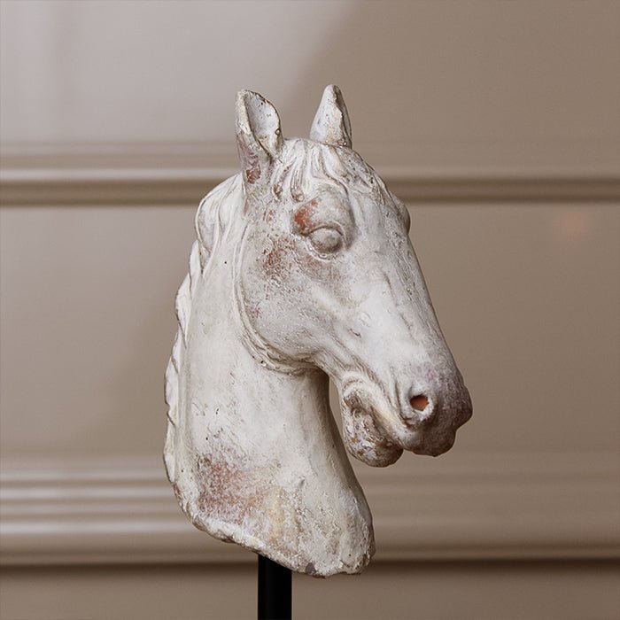 Sculptures & Figurines Horse Statue on Iron Base - Daamaira Home and Living Ltd