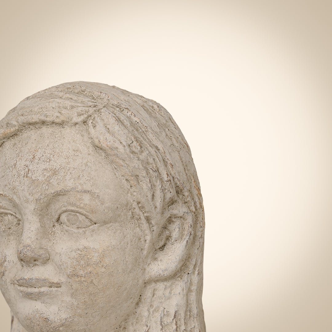 Sculptures & Figurines Japanese Head Statue - Daamaira Home and Living Ltd