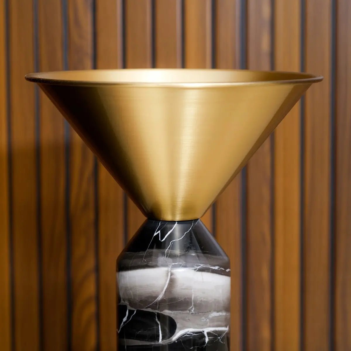 Vases Marble Coop Flower Vase - Daamaira Home and Living Ltd