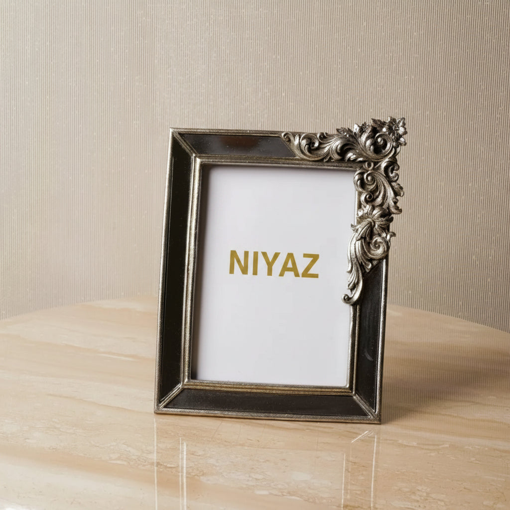 Photo Frames Mirror Photo Frame - Daamaira Home and Living Ltd