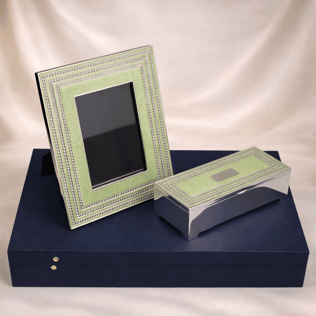 Photo Frame & Keepsake Box Gift Set - Daamaira Home and Living Ltd