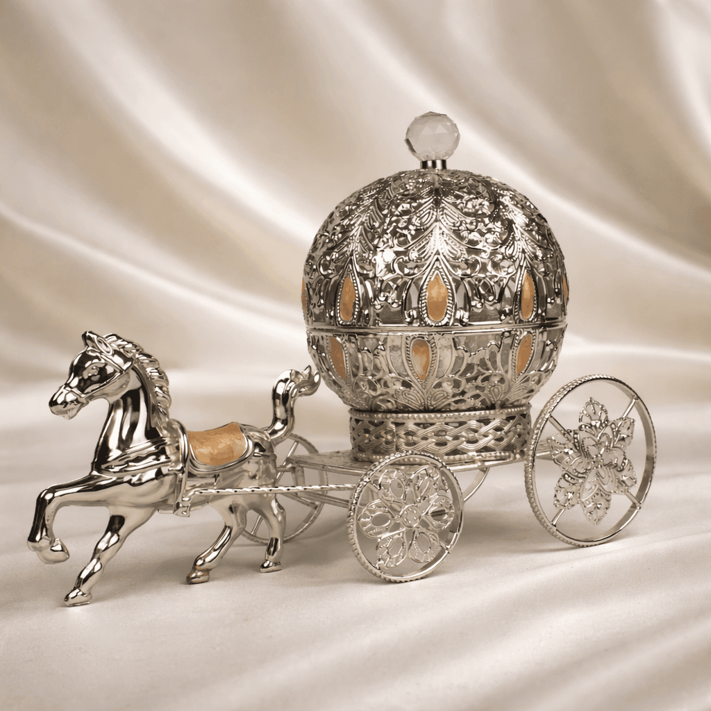 Royal Dome Horse Cart - Daamaira Home and Living Ltd