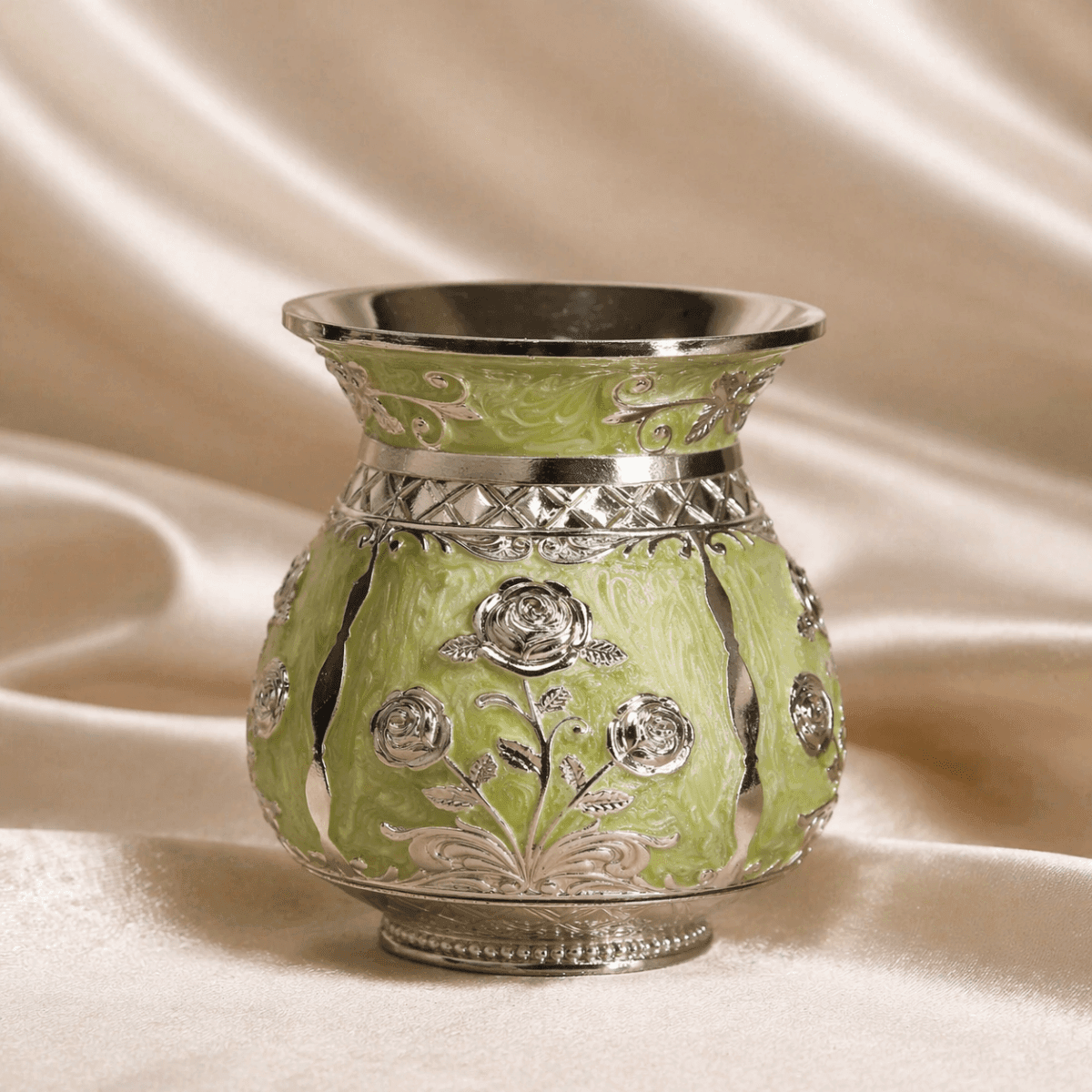Silver Bloom Kalash - Daamaira Home and Living Ltd