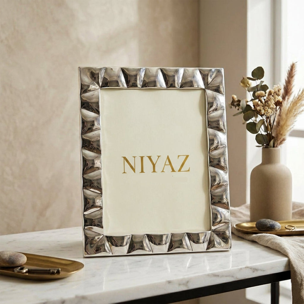 Silver Mosaic Luxe Frame - Daamaira Home and Living Ltd