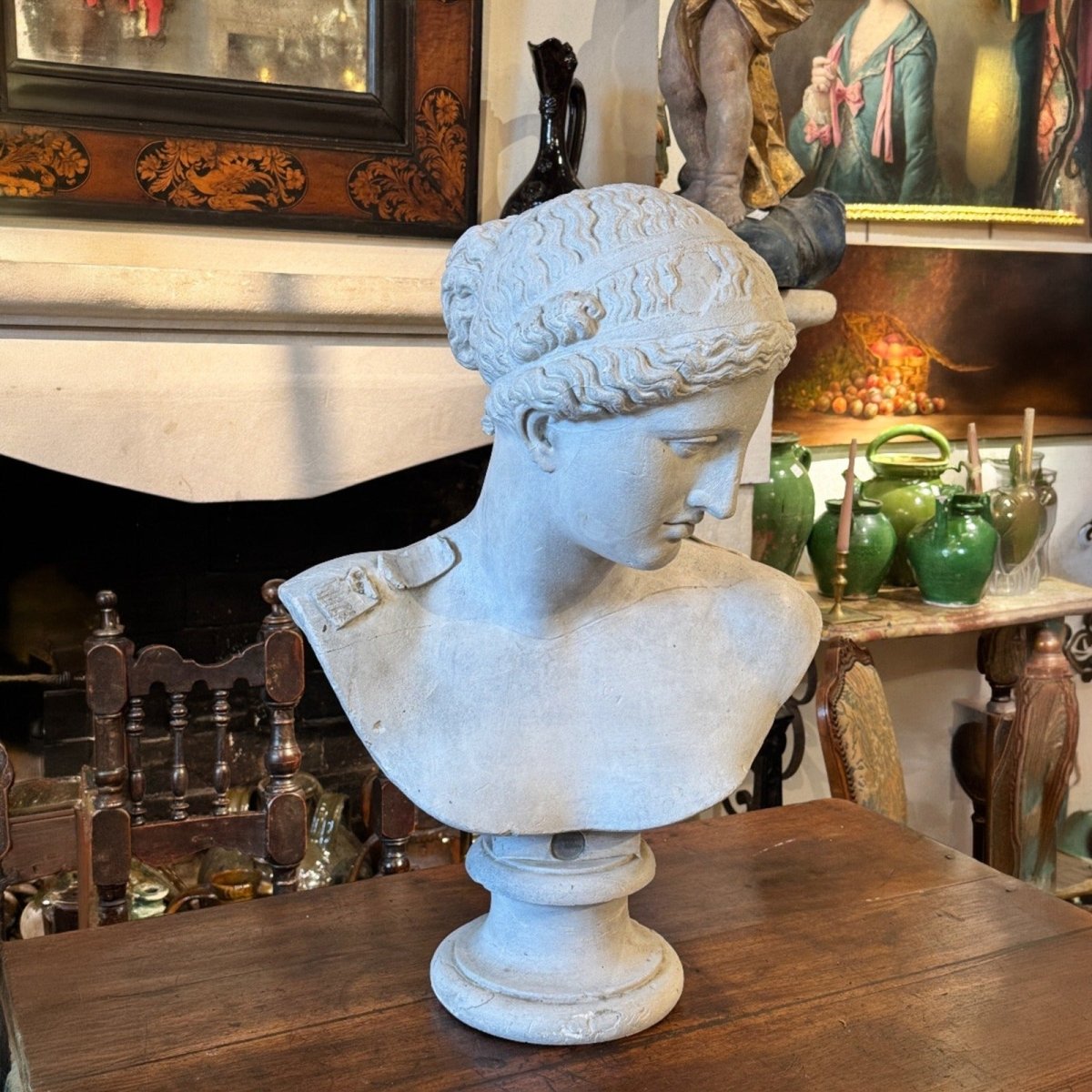 Sculptures & Figurines The European Lady Bust - Daamaira Home and Living Ltd